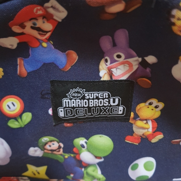 Super Mario Bros Backpack - Picture 4 of 5